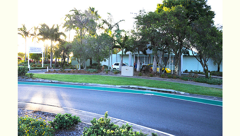 Burleigh waters community centre %28outside%29