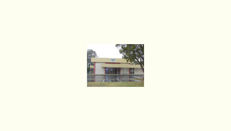 Paradise point community centre   large hall %28outside%29