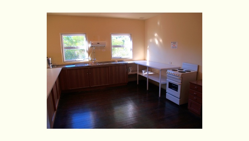 Parkerville hall   kitchen