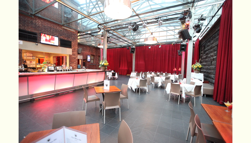 Atrium tables024
