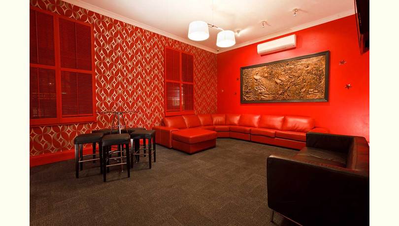 Red room 2