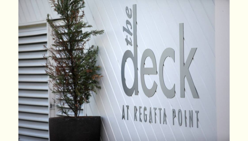 Thedeck