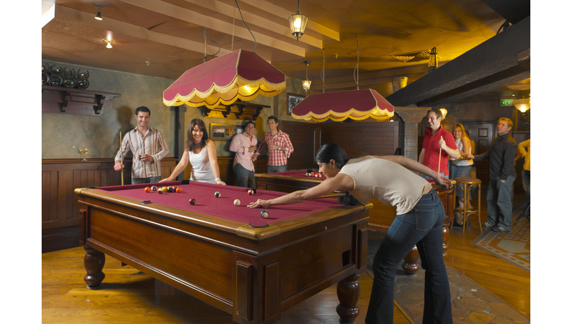 Turf bar pool 012