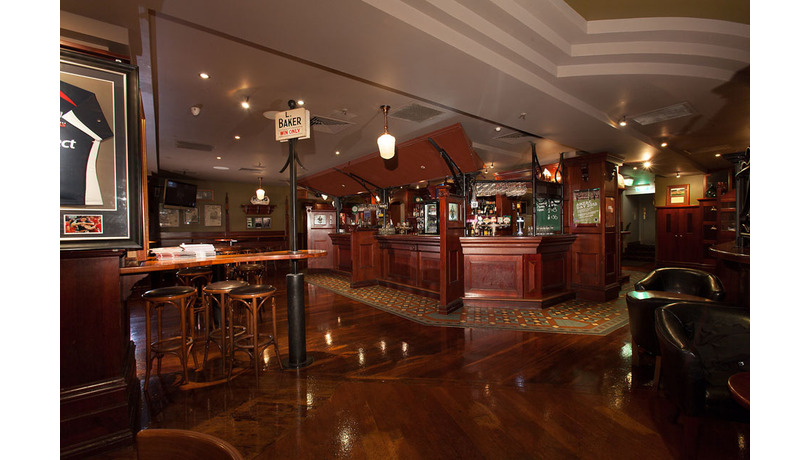 Turf bar shot