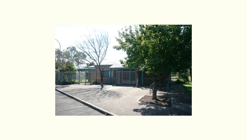 Claremont meadows community centre %28front view%29