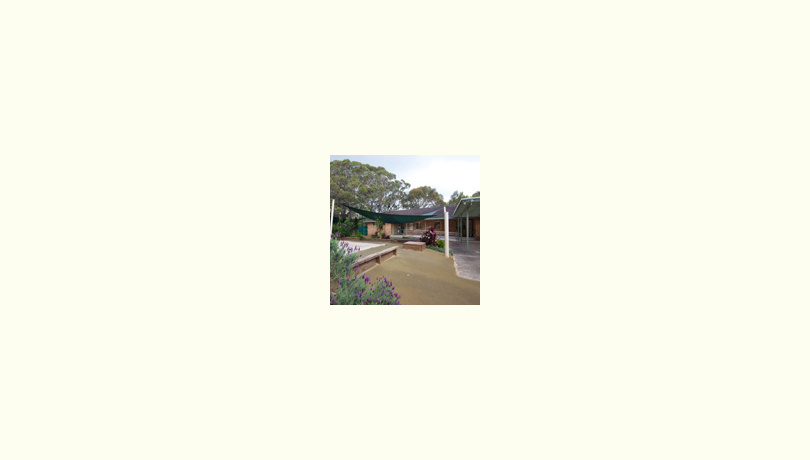 Belrose community centre %28outside%29