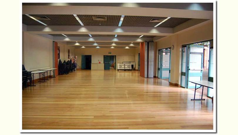 Mill hill centre %28hall%29