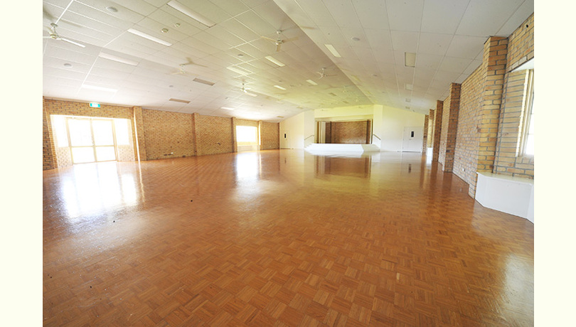 Carrara community centre %28main hall%29