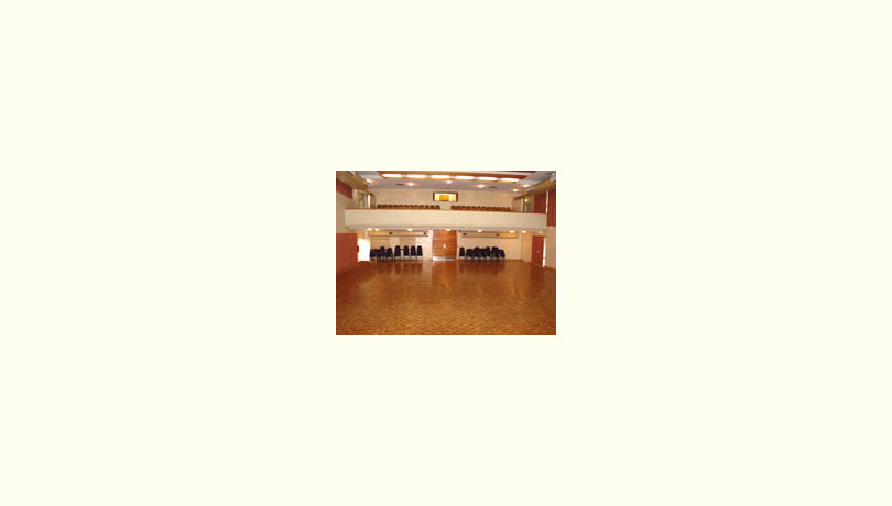 Mermaid waters   albert waterways community centre %28inside%29