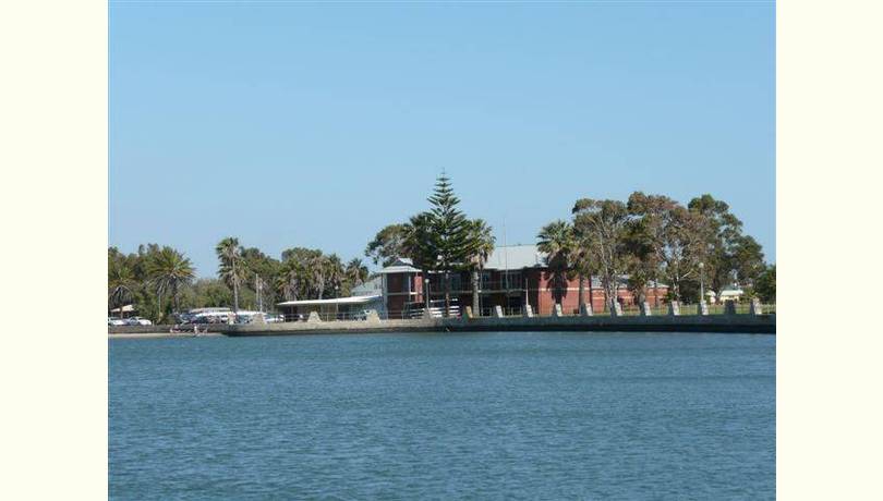 Bunbury rowing club