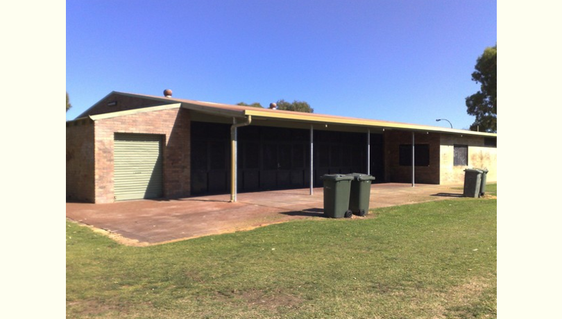 Warrandyte clubroom   outside view