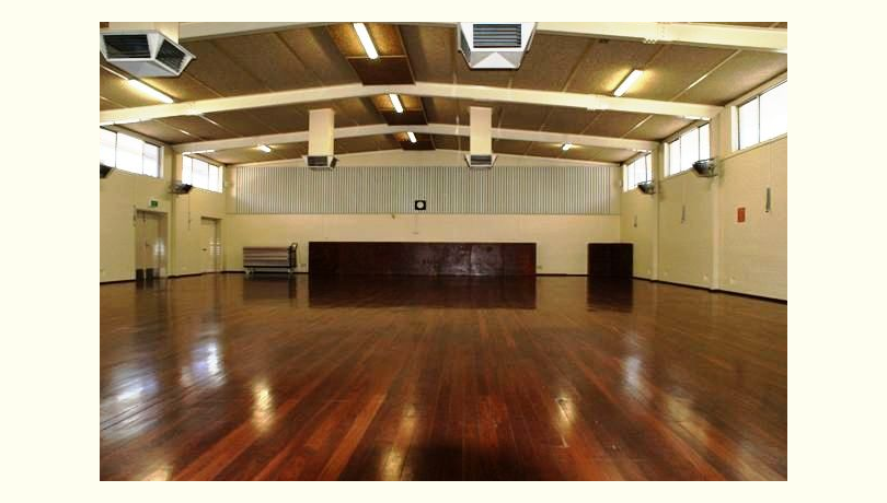 Warwick hall   inside view
