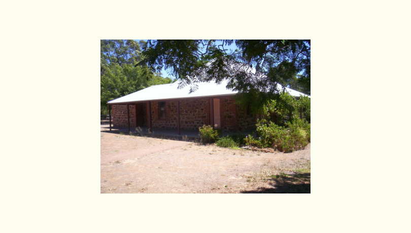 Falls farm   outside view