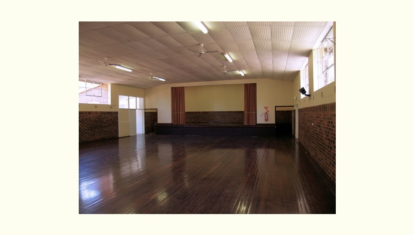 Glen forrest hall   inside view