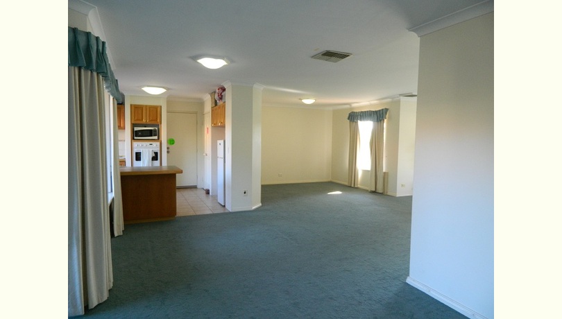 Settlers hills community centre   inside view 1