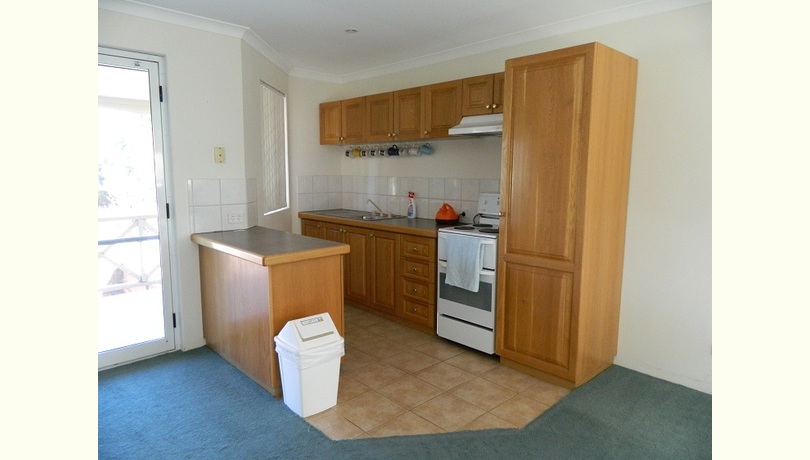 Settlers hills community centre   kitchen view 3