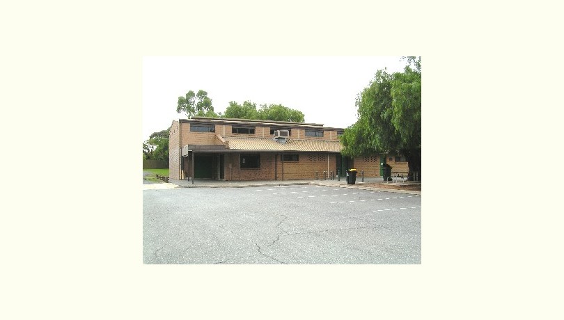 George crawford community hall   outside view